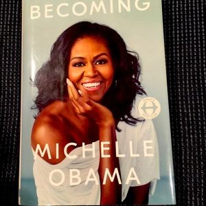 BECOMING MICHELLE OBAMA book